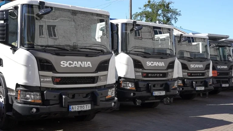 Scania Україна надала вантажівки для відновлення Київської області